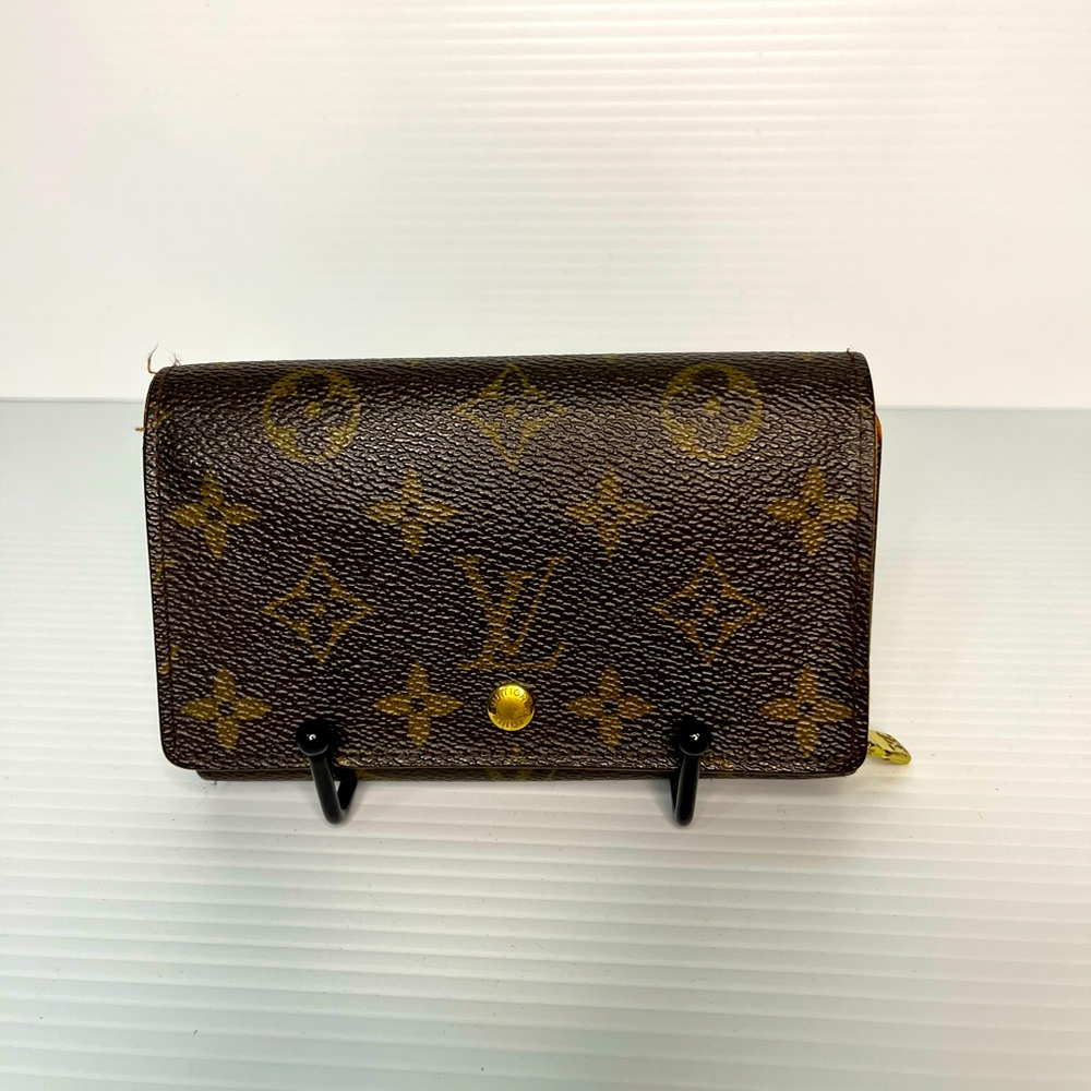 Louis Vuitton Brown and Gold Monogram Wallet